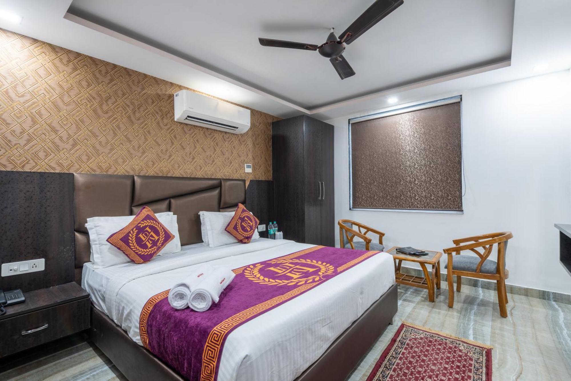 Hotel Royal Inn Igi Ню Делхи Екстериор снимка