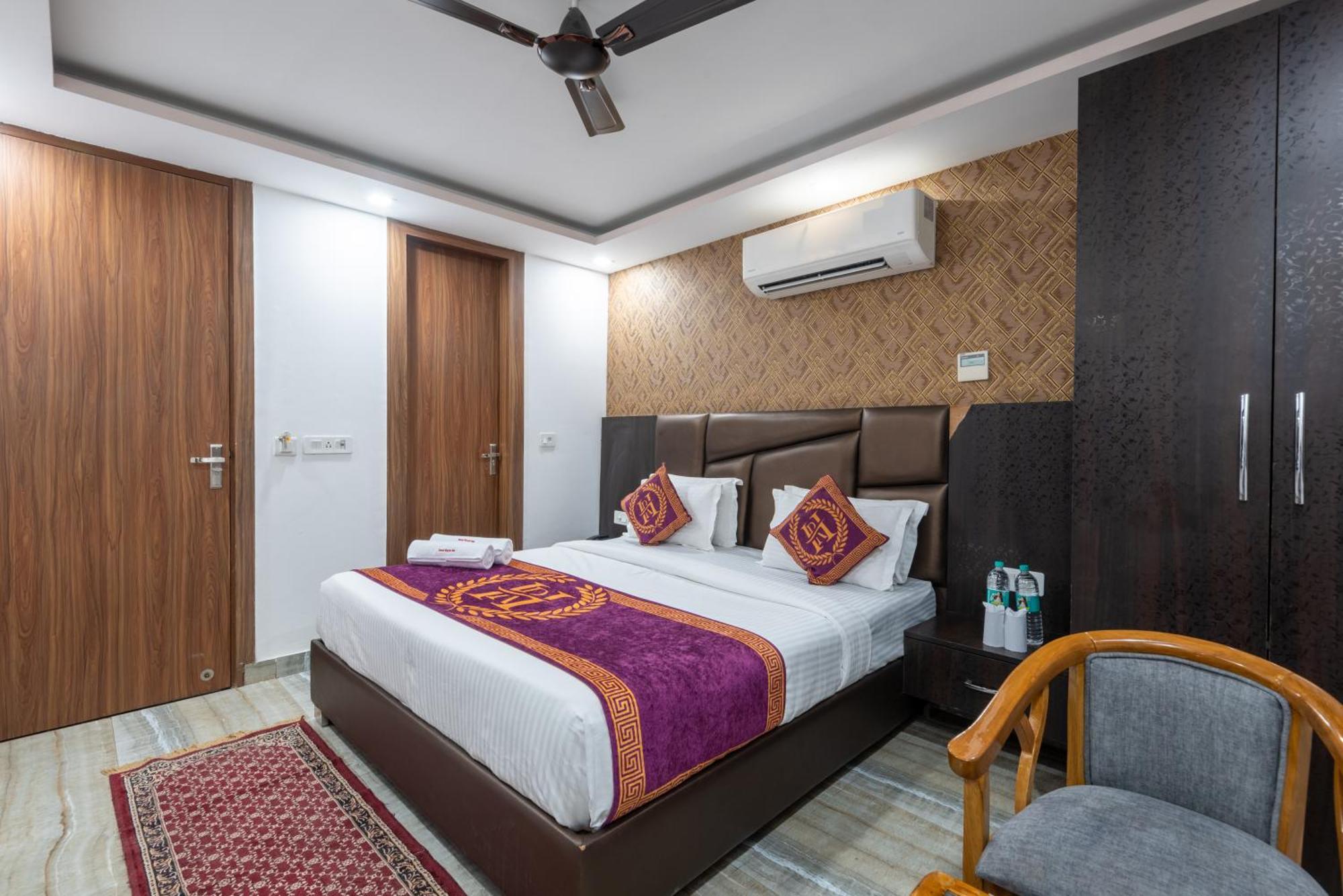 Hotel Royal Inn Igi Ню Делхи Екстериор снимка